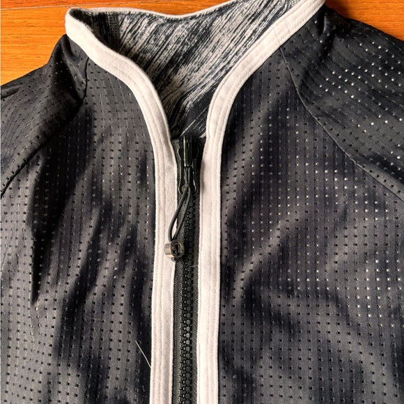 Lululemon Define Jacket - Limited Edition Reversible - Picture 3 of 7